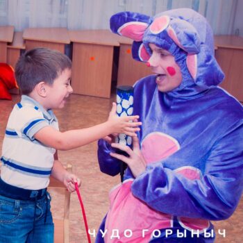 Аниматор Лунтик на день рождения ребенка в Минске